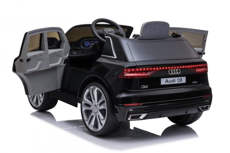 Detské elektrické auto Audi Q8 čierna/black