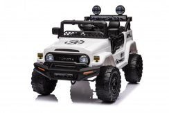 Coche eléctrico infantil Toyota FJ Cruiser blanco