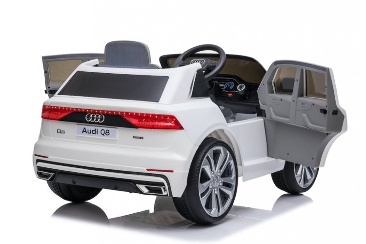 Dětské elektrické auto Audi Q8 bílá