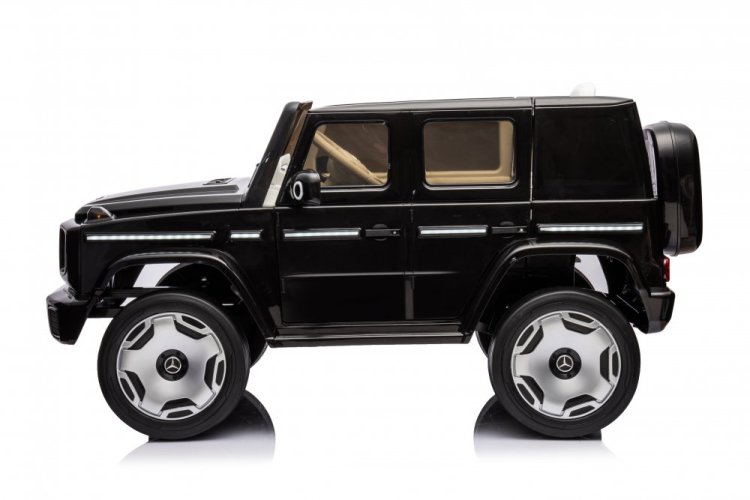 Dětské elektrické auto Mercedes EQG černá/black