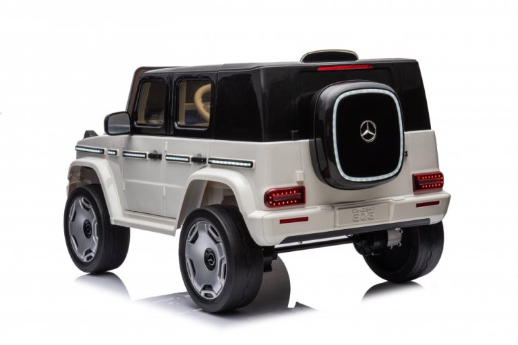 Coche eléctrico infantil Mercedes EQG blanco