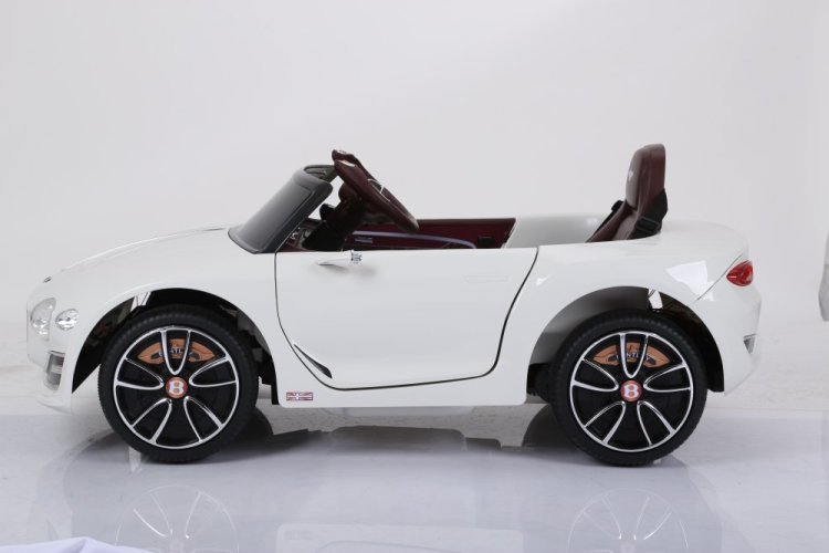 Coche eléctrico infantil Bentley EXP 12 blanco