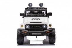 Coche eléctrico infantil Toyota FJ Cruiser blanco