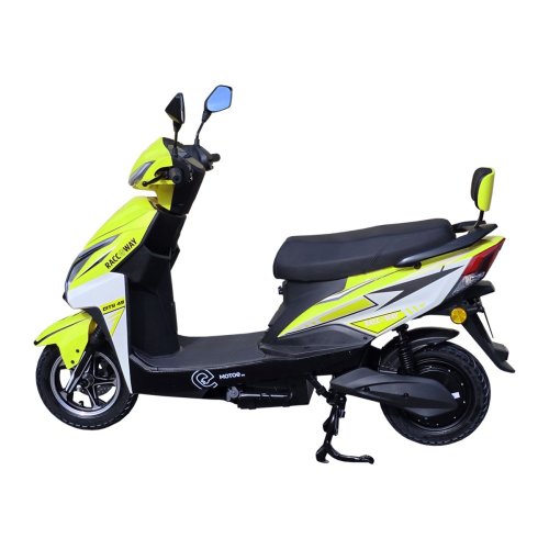 Electric scooter RACCEWAY® CITY 45, with driving licence, green